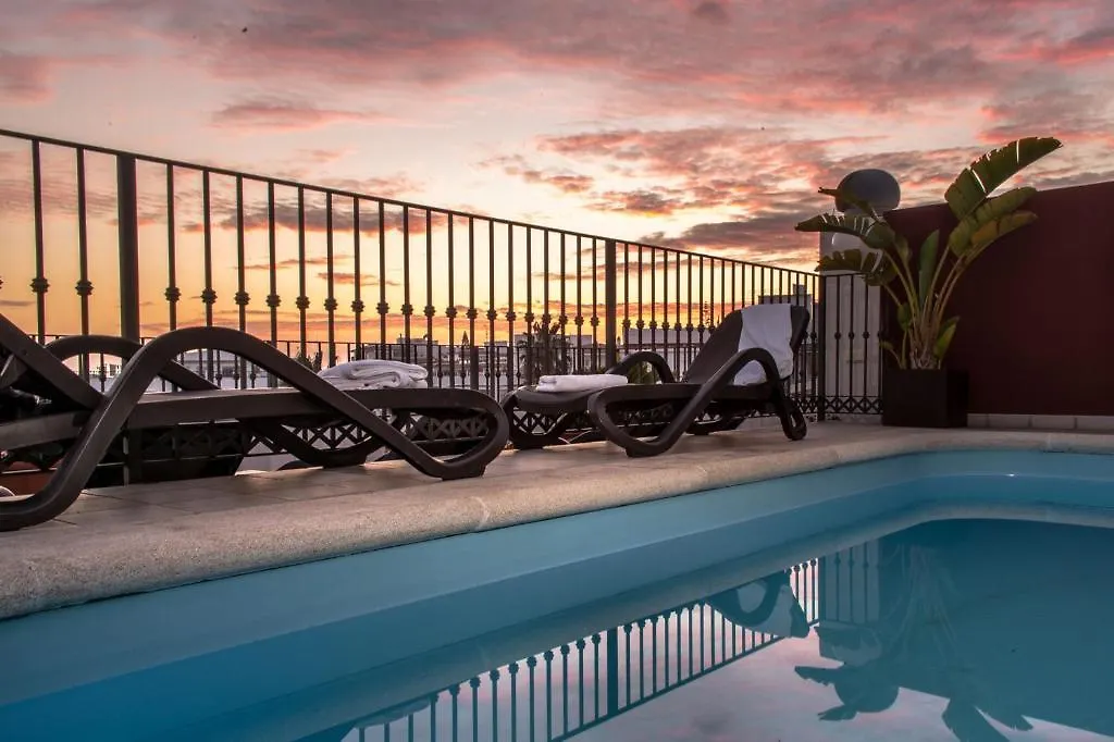 Apartamentos Plaza Cavana 5 Nerja Spain