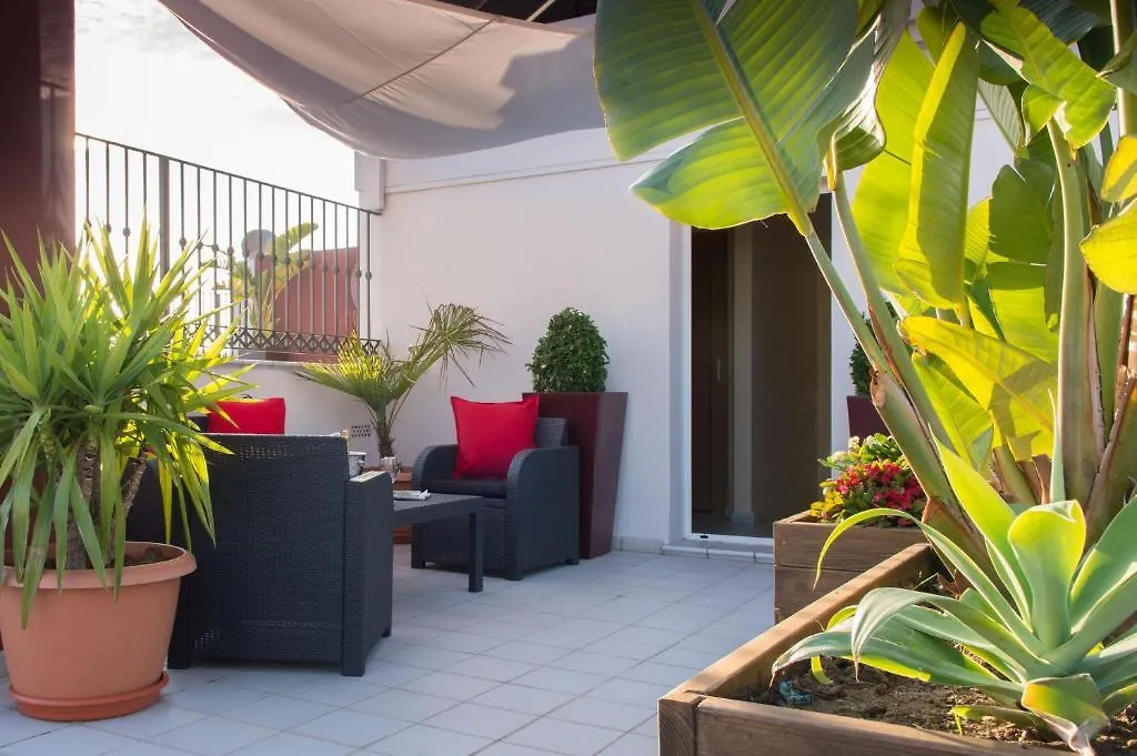 Apartamentos Plaza Cavana 5 Nerja Spain
